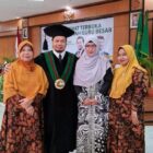 SUKAMTA, PUTRA DESA BOGEM, BAYAT, KLATEN RAIH GELAR GURU BESAR DARI UMY YOGYAKARTA.